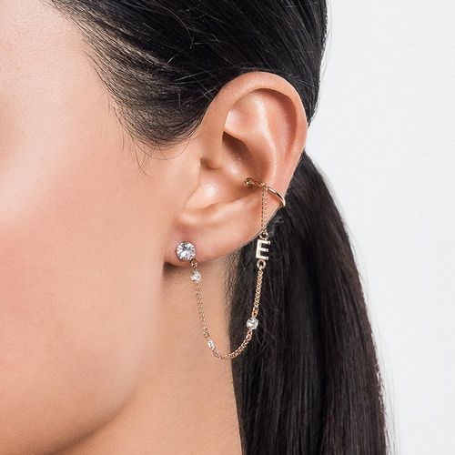 BRINCO COM PIERCING DE PRESSÃO LETRA BANHADO A OURO 18K COM ZIRCÔNIAS-LETRA E