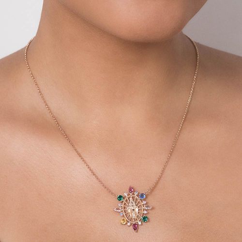 GARGANTILHA NOSSA SENHORA DAS GRAÇAS BANHADA A OURO 18K COM ZIRCÔNIAS E CRISTAIS