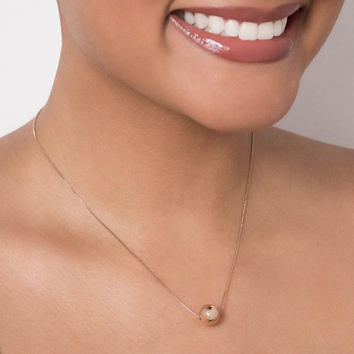 GARGANTILHA COM PINGENTE ESFERA BANHADA A OURO 18K