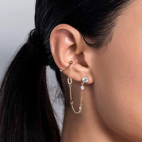 BRINCO COM PIERCING DE PRESSÃO LETRA BANHADO A OURO 18K COM ZIRCÔNIAS-LETRA U