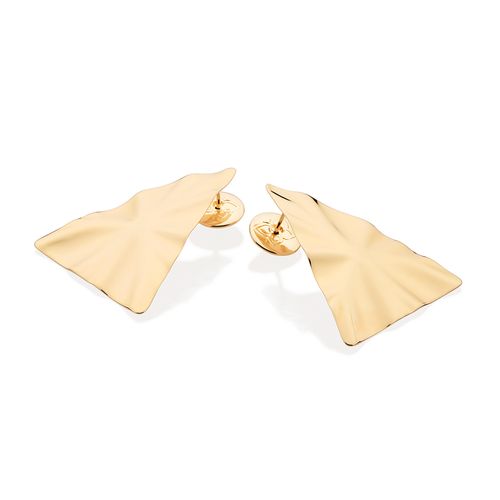 MAXI BRINCO TRANGULAR TEXTURA ONDULADA BANHADO A OURO 18K
