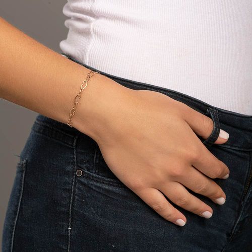 PULSEIRA BANHADA A OURO 18K COM CORAÇÕES