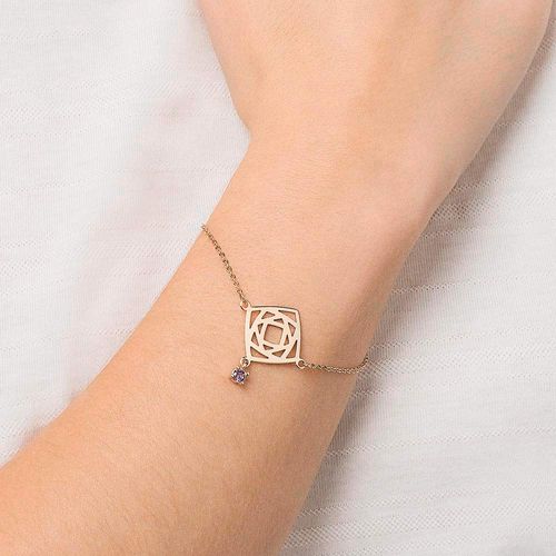 PULSEIRA REINO MÁGICO DE ROSAS BANHADA A OURO COM ZIRCÔNIA