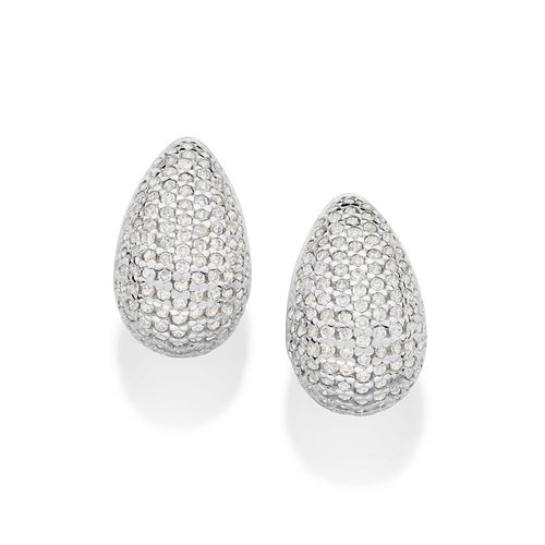 BRINCO GOTA ABAULADO CRAVEJADO COM ZIRCÔNIAS DE PRATA MACIÇA 925