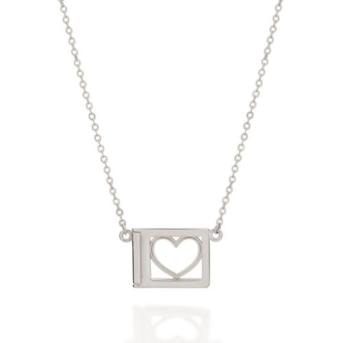 RELICÁRIO BANHADO A RHODIUM COM CORAÇÃO VAZADO