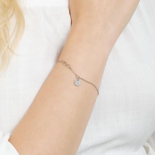 PULSEIRA INFINITO E LETRA BANHADA A PLATINA-LETRA P