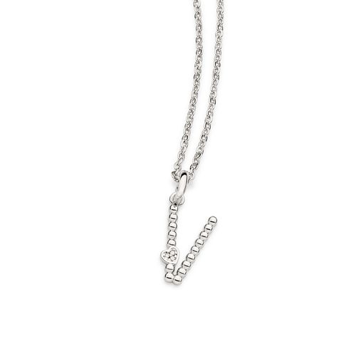 PINGENTE LETRA COM CORAÇÃO BANHADO A PLATINA-LETRA V