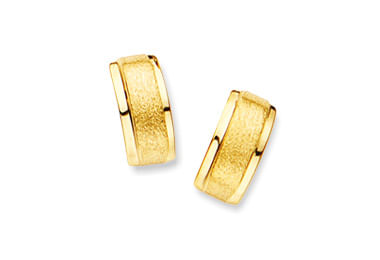 BRINCO MEIA ARGOLA FOSCA BANHADO A OURO 18K