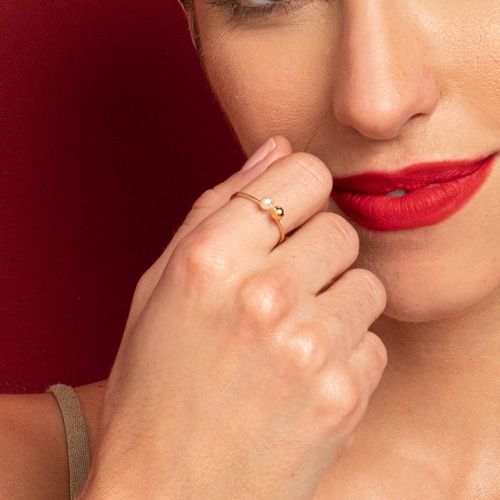 ANEL AJUSTÁVEL BANHADO A OURO 18K COM PÉROLAS