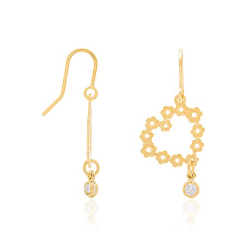 BRINCO BANHADO A OURO 18K CORAÇÃO COM ZIRCÔNIAS