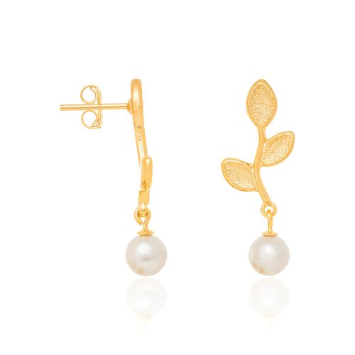 BRINCO BANHADO A OURO 18K COM PÉROLAS SINTÉTICAS