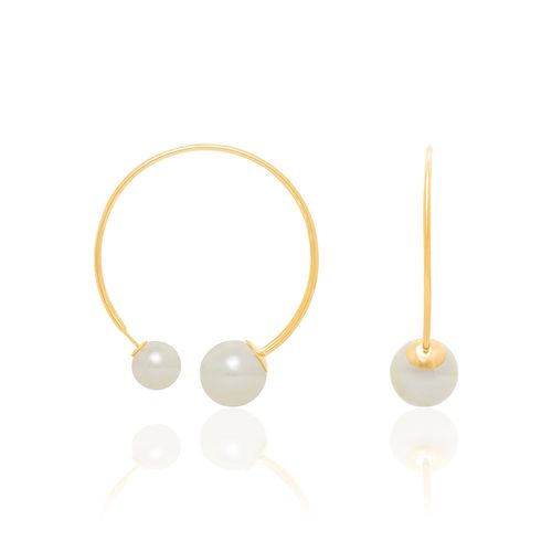 BRINCO BANHADO A OURO 18K MEIA ARGOLA COM PÉROLAS SINTÉTICAS