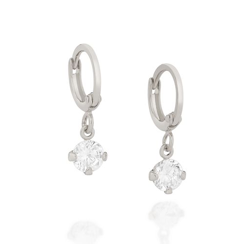 BRINCO ARGOLA PEQUENA BANHADA A RHODIUM COM ZIRCÔNIAS