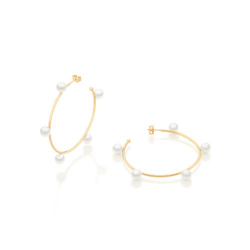 BRINCO ARGOLA BANHADO A OURO 18K COM PÉROLAS SINTÉTICAS