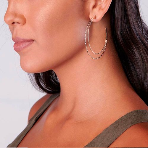 BRINCO ARGOLA BANHADO A OURO 18K FORMATO DE LUA