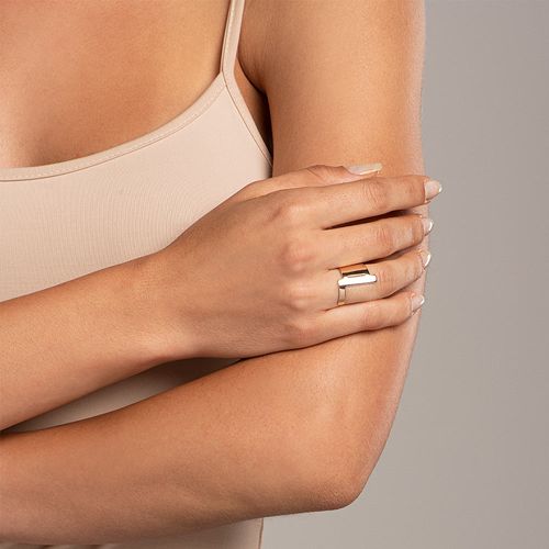 ANEL COM LETRA BANHADO A OURO 18K-LETRA L