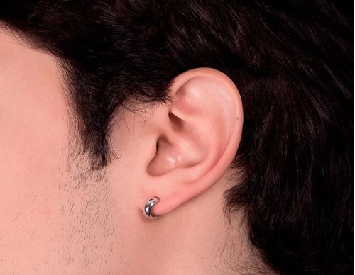 BRINCO MEIA ARGOLA BANHADO A RHODIUM