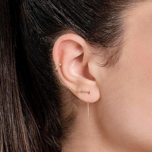 BRINCO EAR CUFF COM PIERCING DE PRESSÃO BANHADO A OURO 18K
