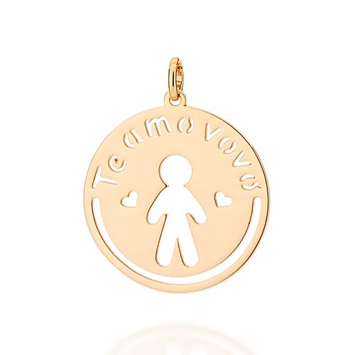 PINGENTE BANHADO A OURO 18K COM FRASE, CORAÇÕES E MENINO AO CENTRO.