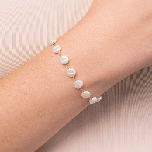 PULSEIRA COM PÉROLAS SINTÉTICAS BANHADA A OURO 18K