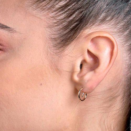 ARGOLA PEQUENA ESPIRAL BANHADO A OURO 18K