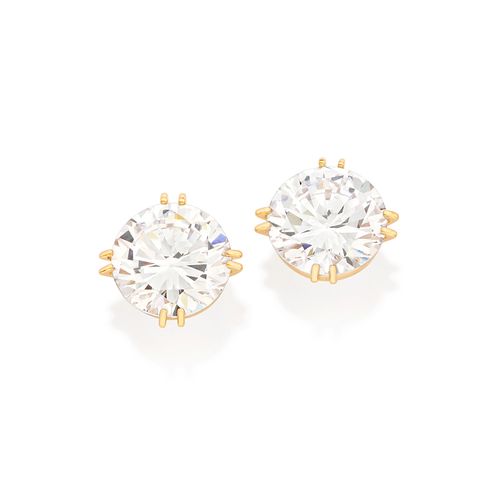 BRINCO BOTÃO SOLITÁRIO BANHADO A OURO 18K COM ZIRCÔNIAS