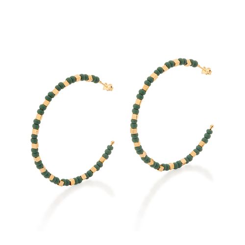 BRINCO MAXI ARGOLA BANHADO A OURO 18K COM MIÇANGAS