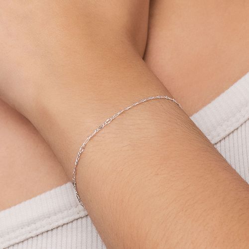 PULSEIRA COM ELOS BATIDOS DE PRATA MACIÇA 925