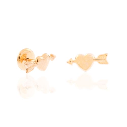 BRINCO BANHADO A OURO 18K CORAÇÃO COM FLEXA