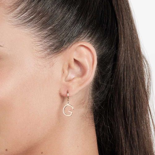 BRINCO ARGOLA COM LETRAS BANHADO A OURO 18K-LETRA G