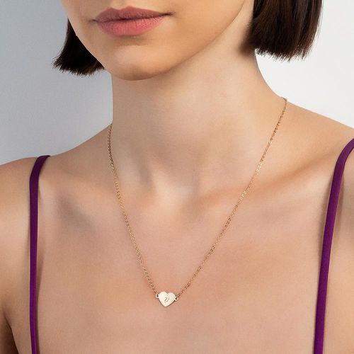 GARGANTILHA CORAÇÃO COM LETRA BANHADA A OURO 18K-LETRA V