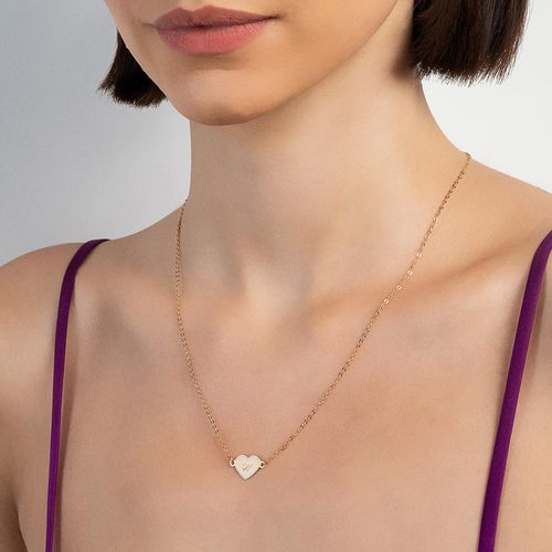 GARGANTILHA CORAÇÃO COM LETRA BANHADA A OURO 18K-LETRA W