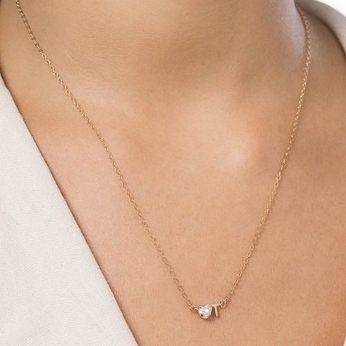 GARGANTILHA COM PINGENTE LETRA BANHADA A OURO 18K COM ZIRCÔNIA -LETRA T