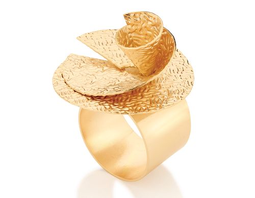 ANEL BANHADO A OURO 18K