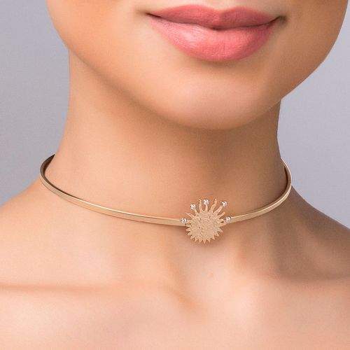 CHOKER ESTRELA SOLAR BANHADO A OURO 18K COM ZIRCÔNIAS