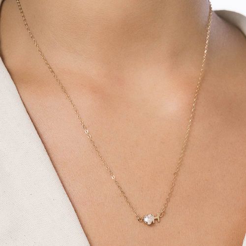 GARGANTILHA COM PINGENTE LETRA BANHADA A OURO 18K COM ZIRCÔNIA -LETRA H