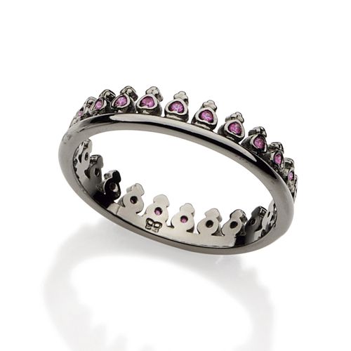 ANEL BANHADO A RHODIUM NEGRO NO FORMATO DE COROA COM ZIRCÔNIAS