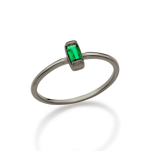 ANEL SOLITÁRIO BANHADO A RHODIUM NEGRO COM ZIRCÔNIA RETANGULAR