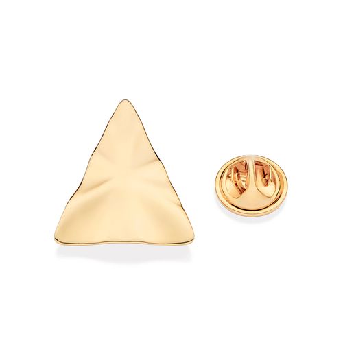 BROCHE TRIÂNGULO COM TEXTURA ONDULADA BANHADO A OURO 18K