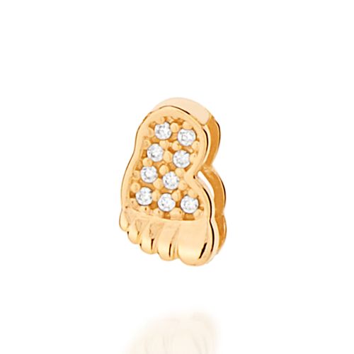 PINGENTE BANHADO A OURO 18K FORMATO PÉ COM ZIRCÔNIAS
