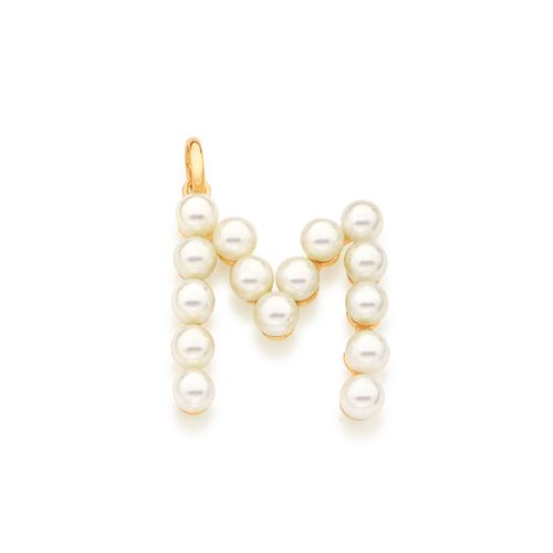PINGENTE LETRA BANHADO A OURO 18K COM PÉROLAS-LETRA M