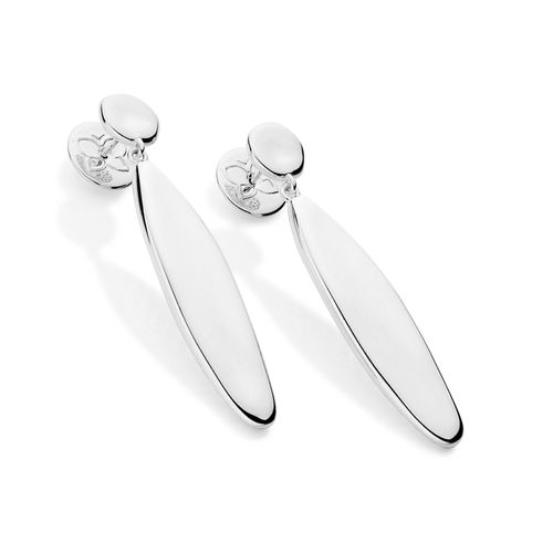 BRINCO GOTA ALONGADA DISFORME DE PRATA MACIÇA 925