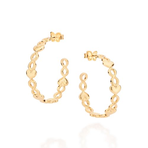 BRINCO MEIA ARGOLA INFINITO COM CORAÇÃO BANHADO A OURO 18K